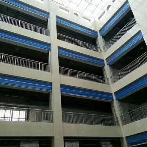 青鋼集團無機布防火卷簾門工程